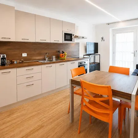 Porta Susa Loft & Metro & Train Station Apartamento Turín