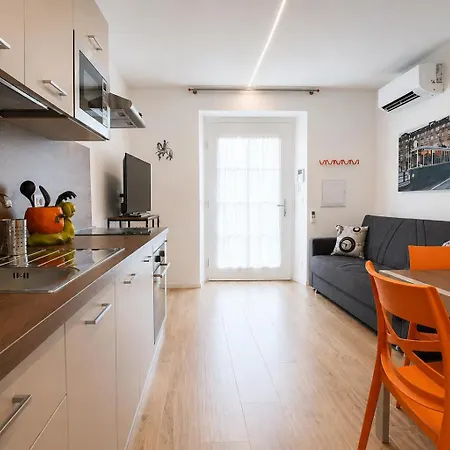 Porta Susa Loft & Metro & Train Station Apartamento *